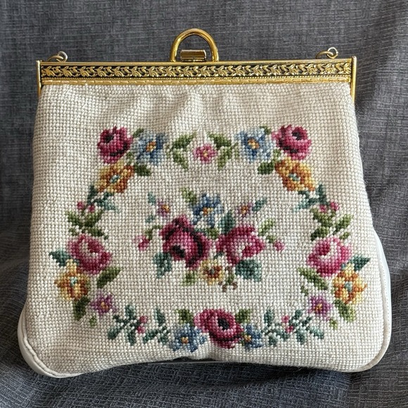 The Unbranded Brand Handbags - VTG  1930s Petit Point Needlepoint Tapestry Floral Purse Handbag Metal Strap GUC
